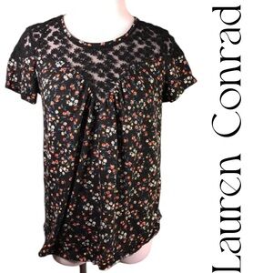 S Lauren Conrad shirt. Navy with pink & white 🌸